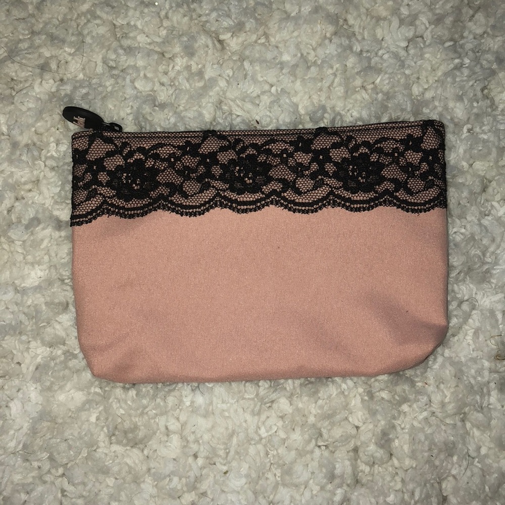 Makeup bag